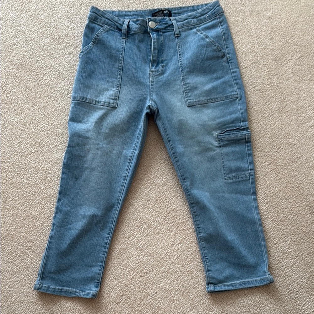 d.jeans Women's Blue Peddle Pushers